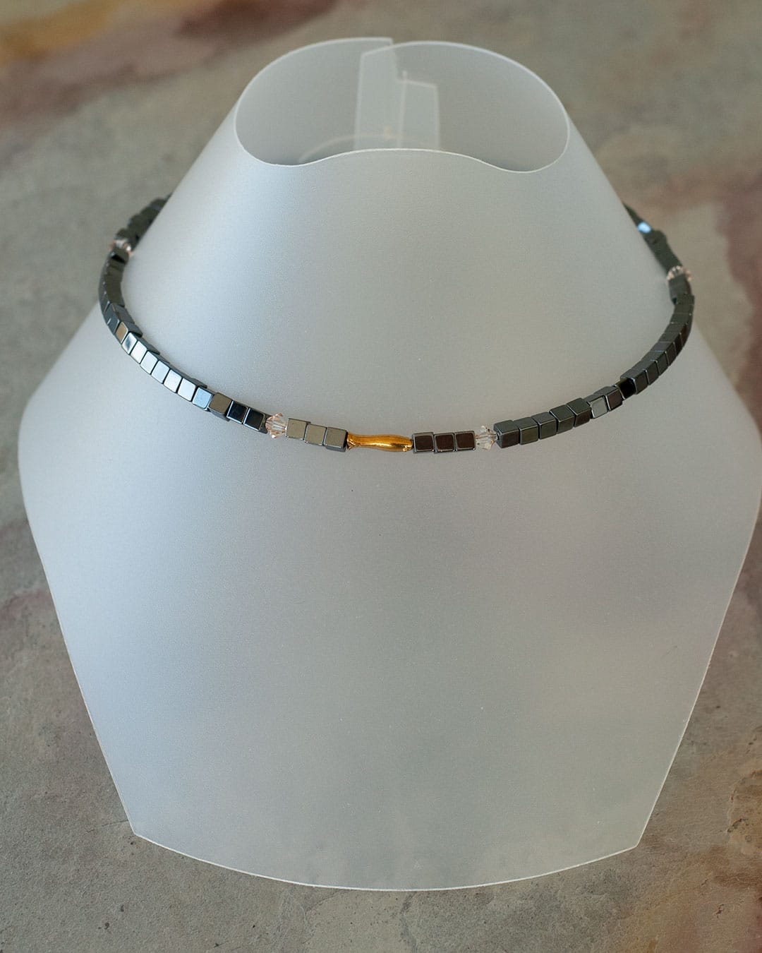 Collier éclat nocturne doré